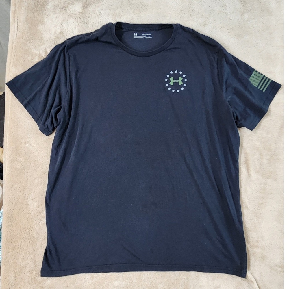 Under Armour Shirt Men Size 3XL Faded Black Cotton Short Sleeves fair condition‎